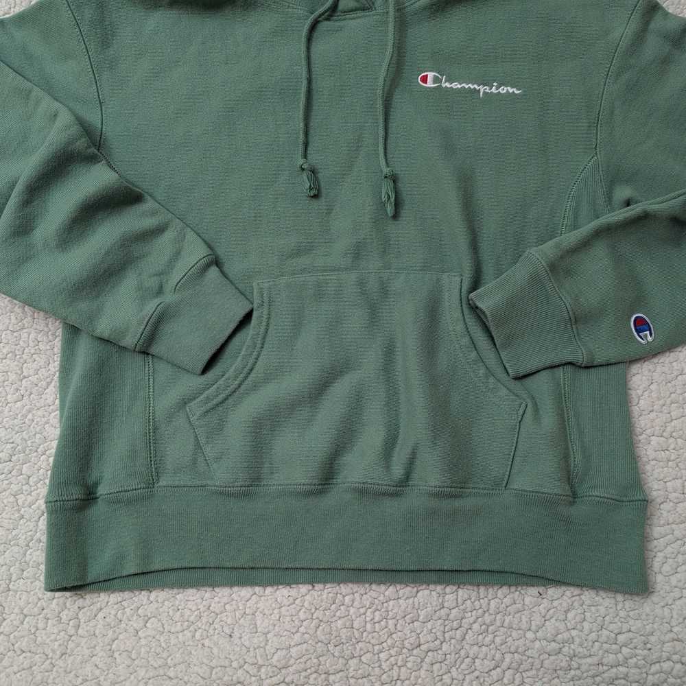 Champion Men's Green Hoodie - Picture 3 of 7